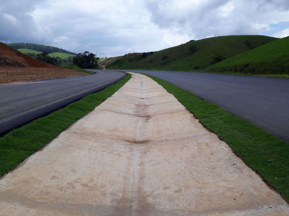 controle de erosão com grama controle de erosão com grama